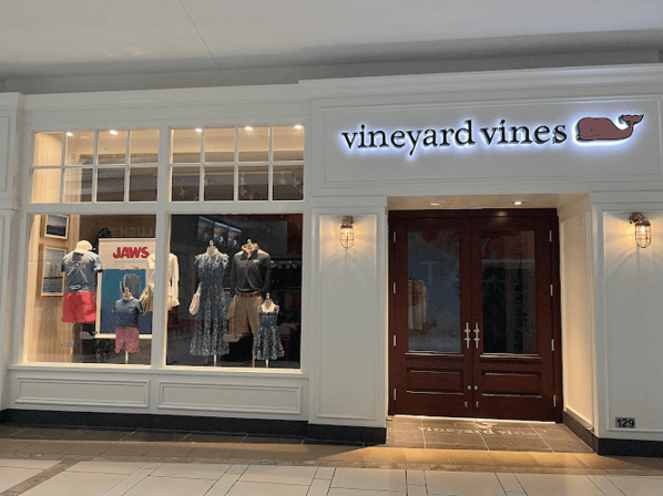 vineyard vines