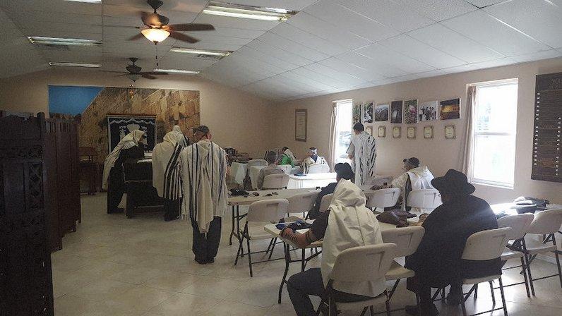 Young Israel - Chabad East Tampa
