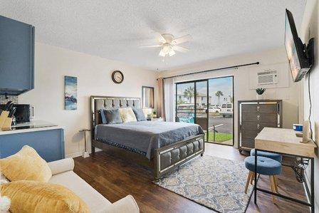 Naked Lakes Vacation Rentals