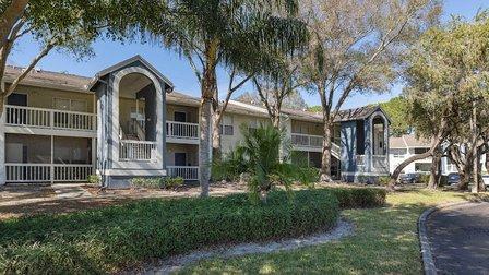 Runaway Bay Apartments
