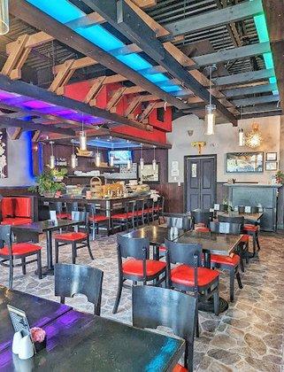 Khao Neow Sushi Thai Lao
