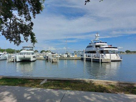 Vinoy Marina