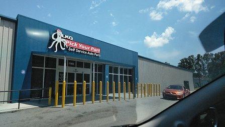 Pick Your Part - Largo