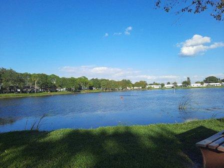 Freedom Lake Park