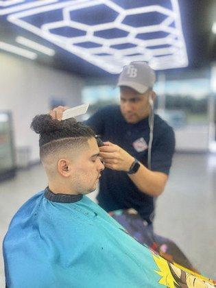 Faded visión barbershop