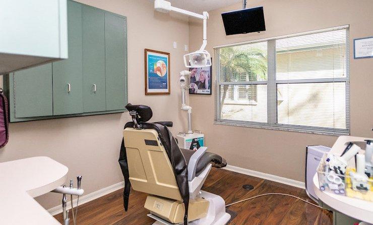 A Caring Dentist - Tampa