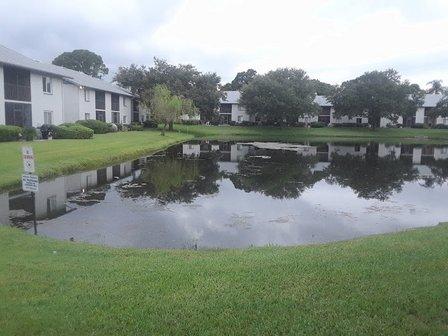 Shadow Lakes Condominiums