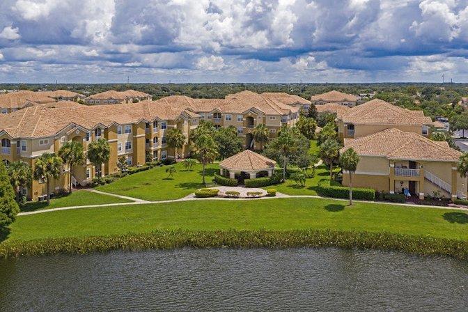 Westbury at Lake Brandon Apartments