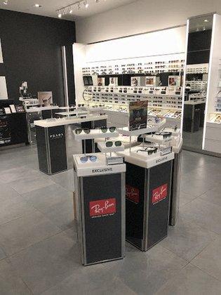 Sunglass Hut