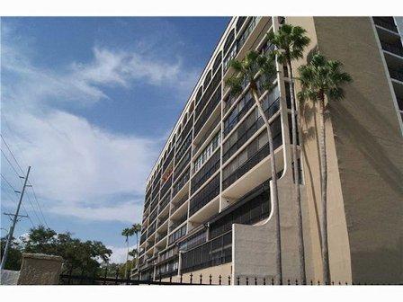 Parkland Condominium Association