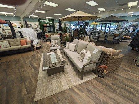 Leaders Furniture of Tampa