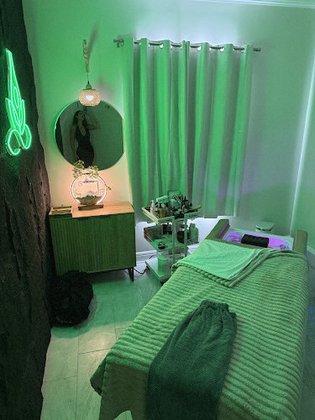 Asana Head Spa