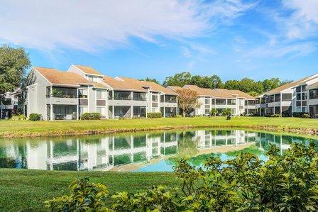 Lakes of Northdale Apartments