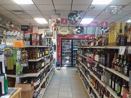 TONIC LIQUOR, WINE, SMOKE & MORE