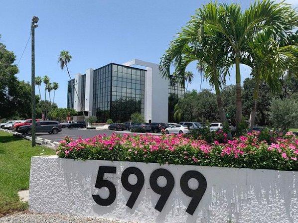 Pinnacle Health and Weight Loss Center of St Pete
