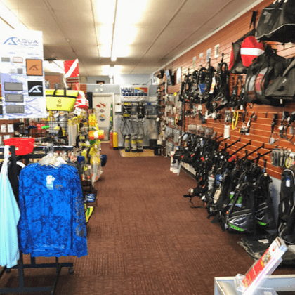 Off the Wall Adventures & Outfitters | Brandon Scuba