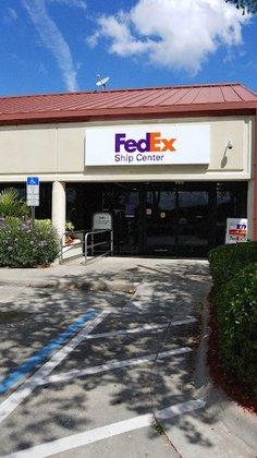FedEx Ship Center