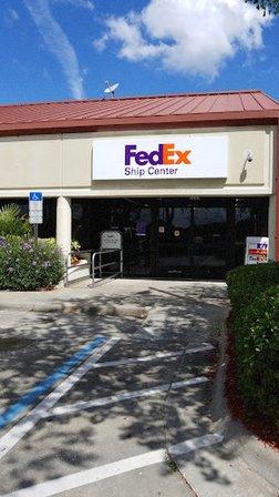 FedEx Ship Center