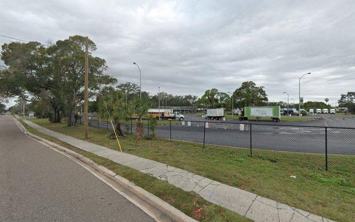 Commercial Vehicle Driving