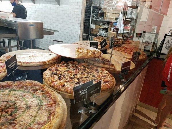 "We the Pizza" Clearwater beach