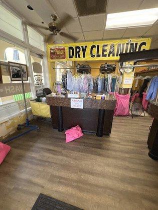 Pioneer Cleaners & Laundry on Davis Island