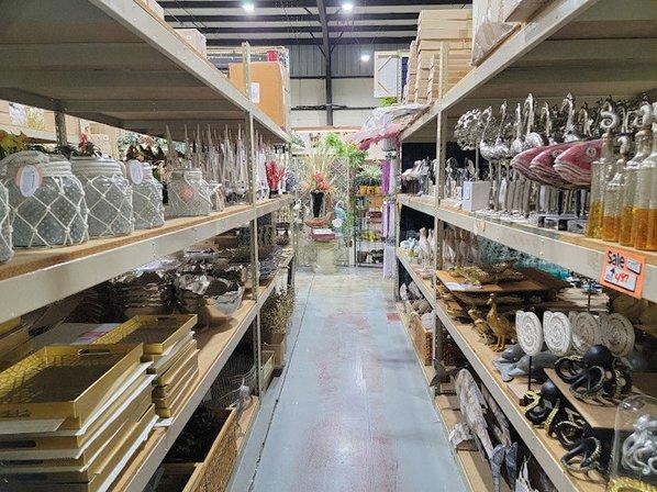 Val's Basket Warehouse