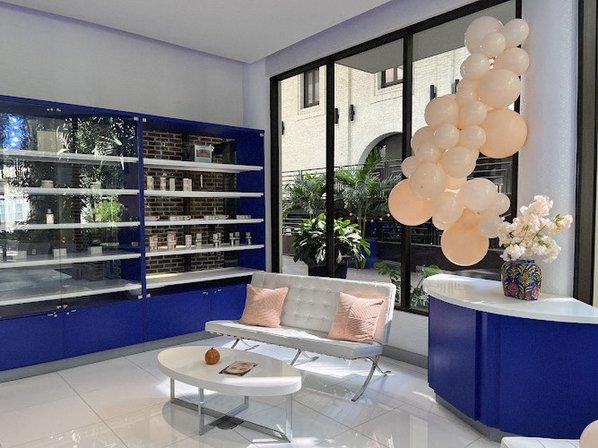 The Pampered Peach Wax Bar Of DTSP