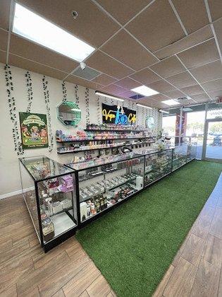 VAPE CAFE - Smoke Shop, Dispensary (Kratom and Coffee Bar)