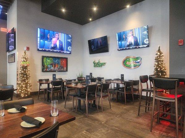 Top Shelf Sports Lounge