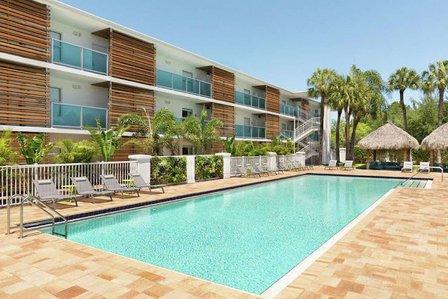Hotel Alba Tampa, Tapestry Collection by Hilton