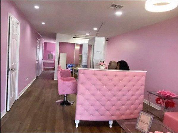 Chris's Glam - Hair Salon and Beauty Boutique