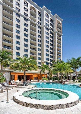 Camden Central Apartments