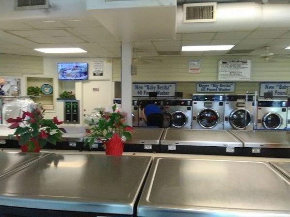 Carrollwood Laundromat & Ecnmy