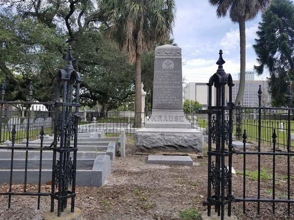 Oaklawn Cemetery