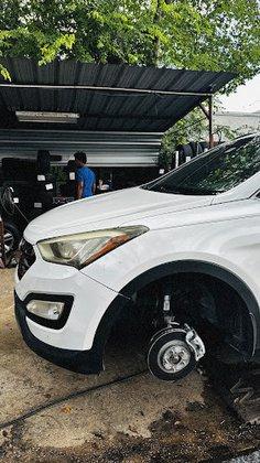 Kiki tires shop