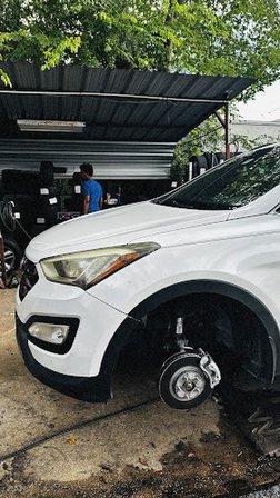 Kiki tires shop