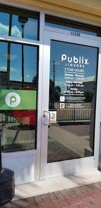 Publix Liquors on Treasure Island