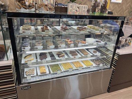 Leonidas Chocolates Café