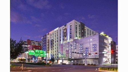 Home2 Suites by Hilton Tampa Downtown Channel District