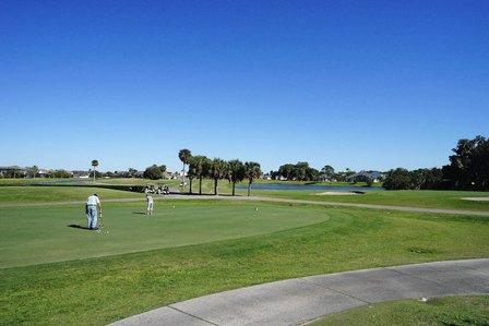 Oaks National Golf Club