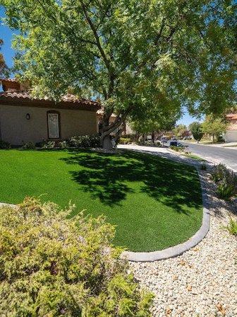 Tampa Bay Artificial Grass & Brick Pavers, Putting Greens, Pet & Pool Turf Installation