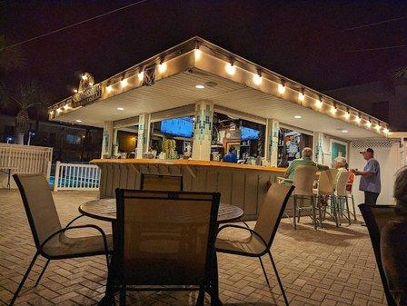 Sandbar Bill's Bar and Grille