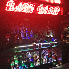 Babydolls Lounge & Sports Room