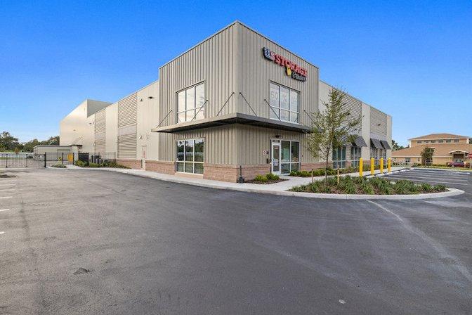 US Storage Centers