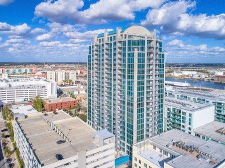 Skyhouse Channelside Luxury Apartments