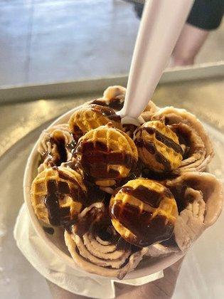 Roll Ice Cream LLC