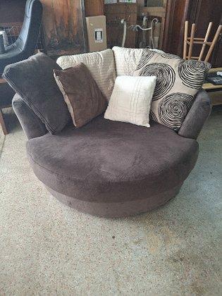 Antiques n Rare Finds