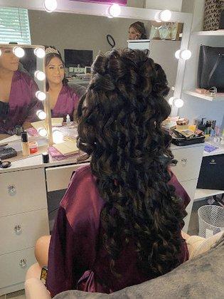 Liz Glam Styles