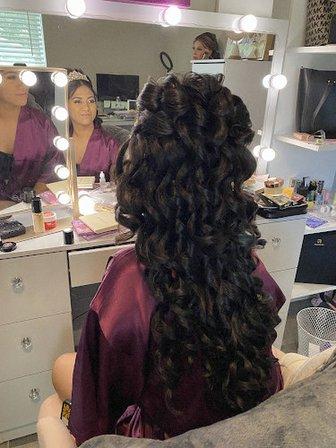 Liz Glam Styles