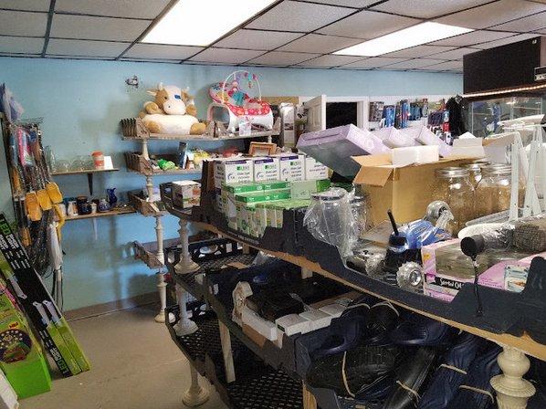 This -N- That Thrift Store